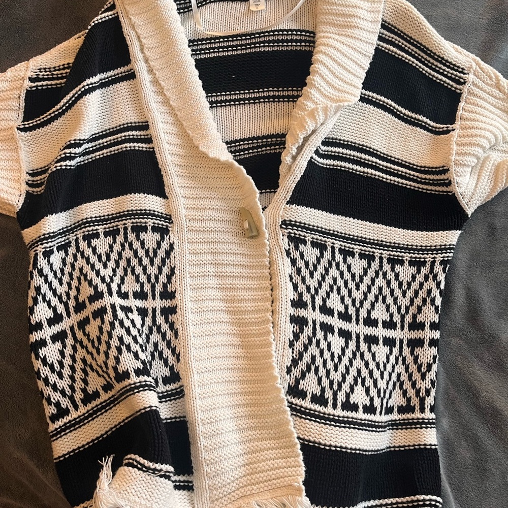 Route 66 Black and White Knit Cardigan